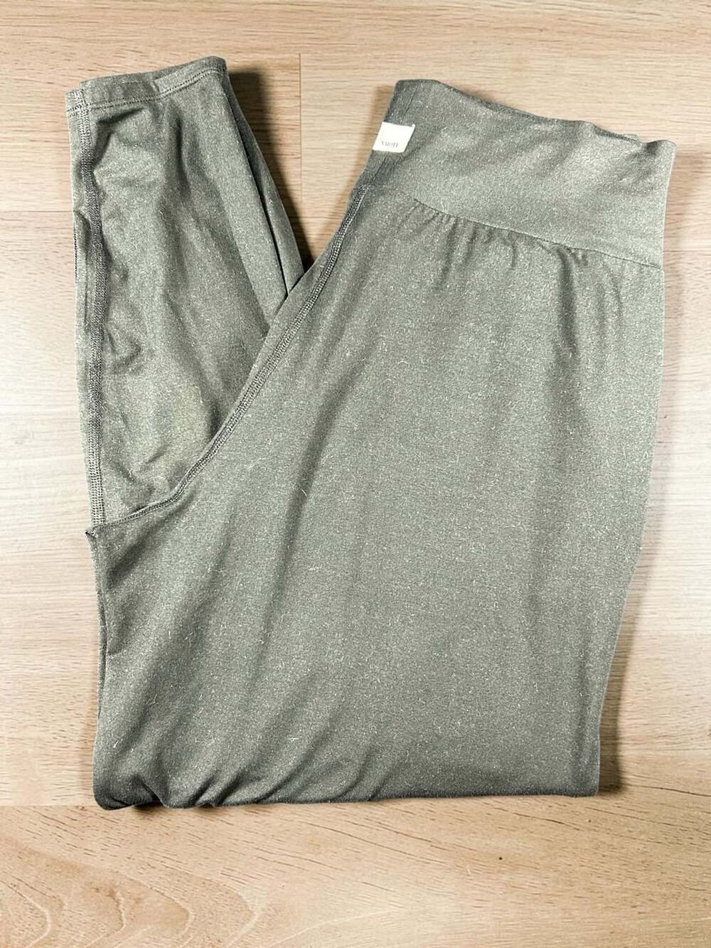 Vuori Performance Jogger Womens Medium Black High Waist DreamKnit Lounge Pants